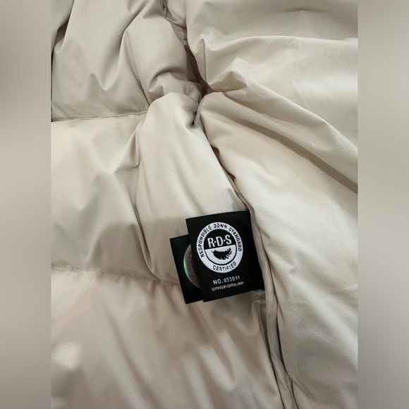 The Super Puff Shorty - cliMATTE - Picture 5 of 8